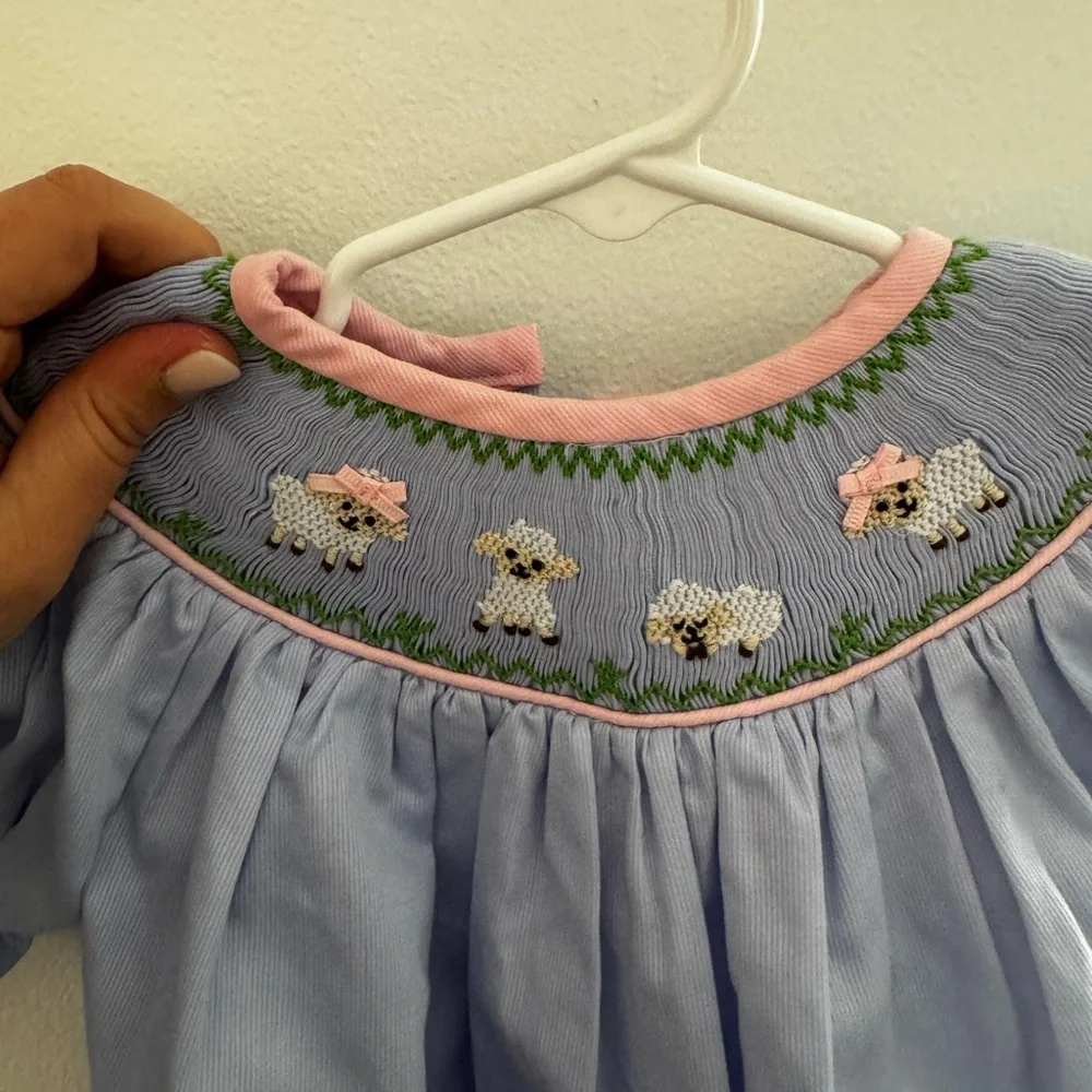 Babeeni smocked lamb bubble romper periwinkle with pink trim - Picture 2 of 5